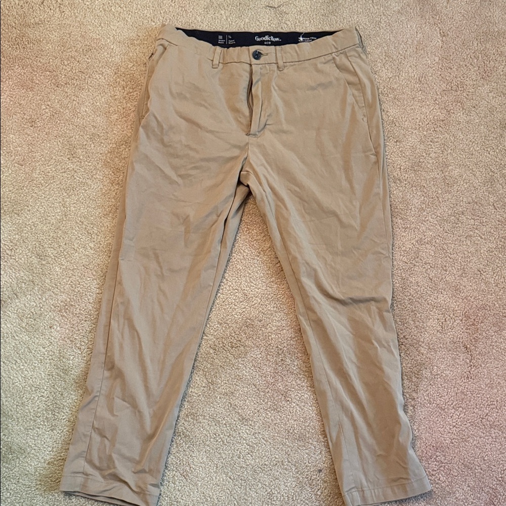 Goodfellow & Co Men's Khaki Chinos